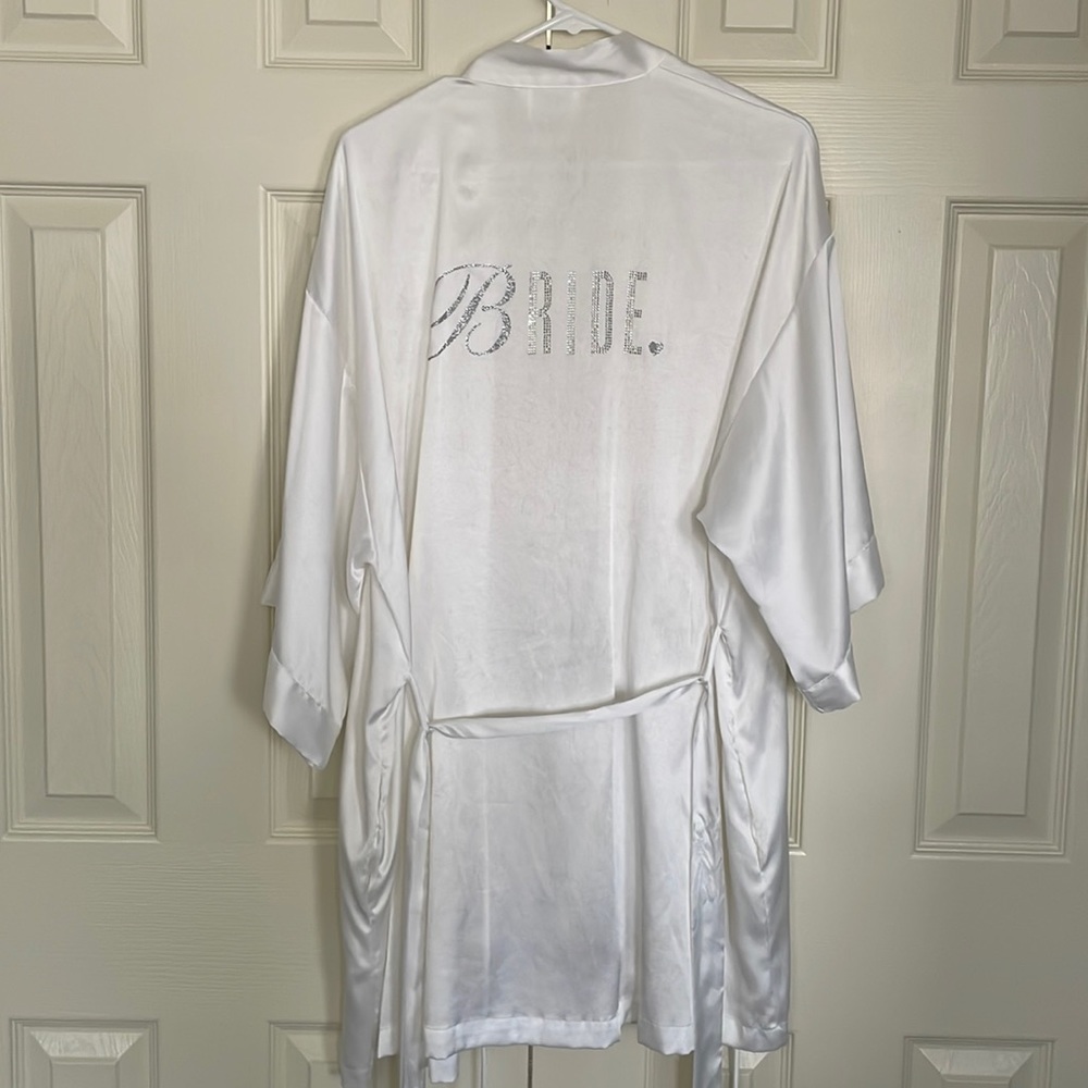 Victoria’s Secret bride robe